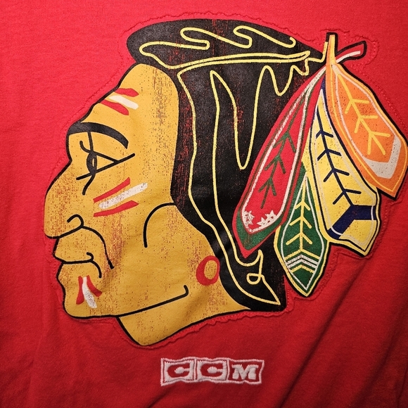 VGUC CCM Chicago Classic Blackhawks Logo Shirt Long Sleeve Mens Small Cotton - Picture 2 of 11